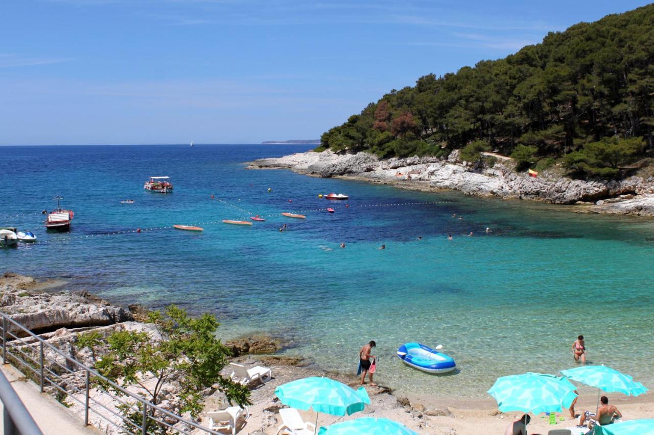 Double Room Mali Losinj 7953B מראה חיצוני תמונה