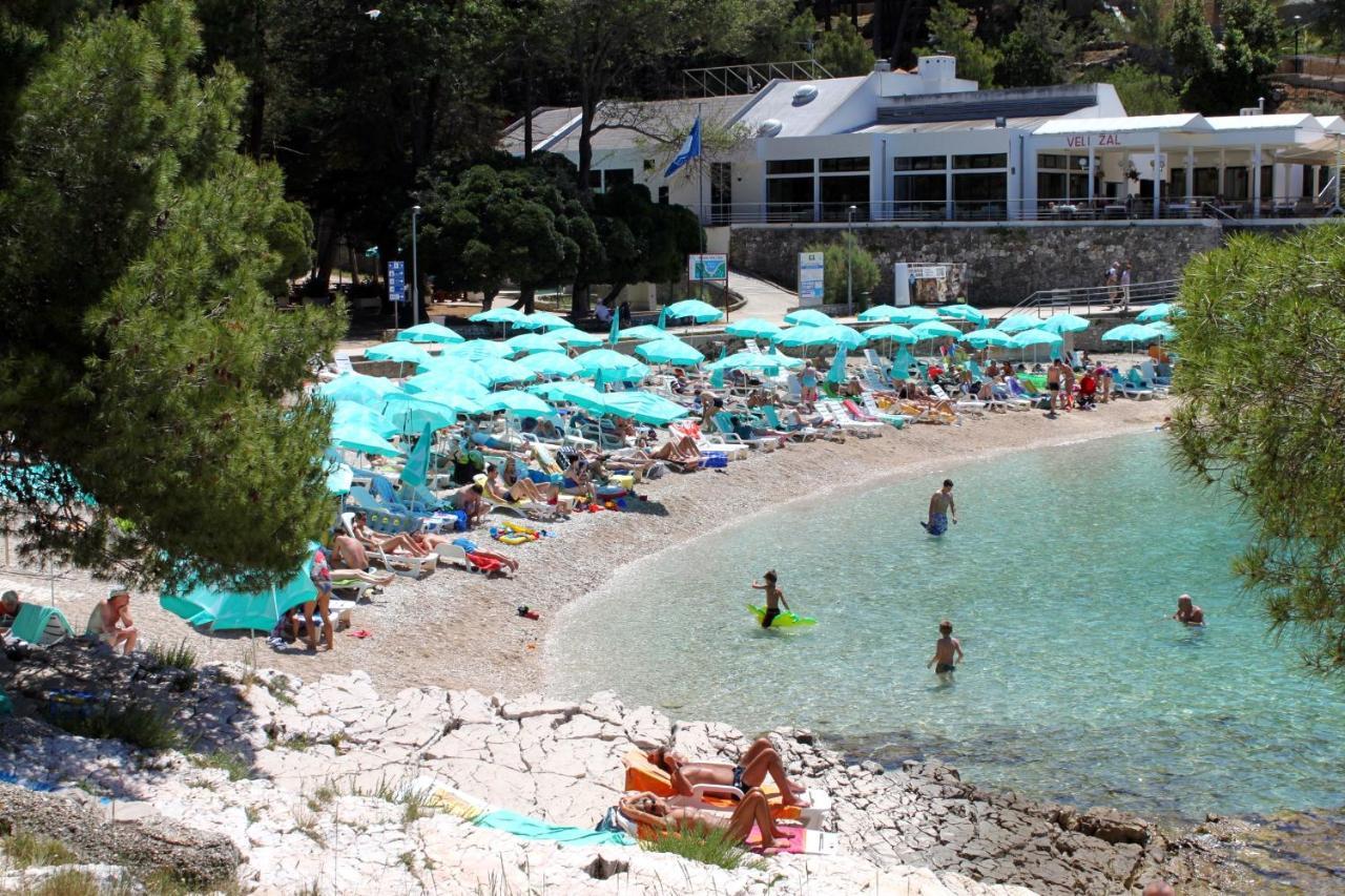 Double Room Mali Losinj 7953B מראה חיצוני תמונה