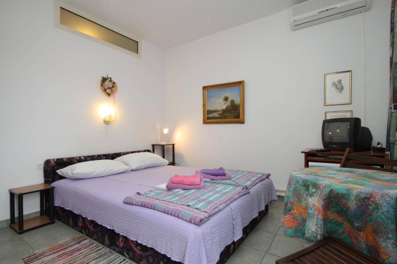 Double Room Mali Losinj 7953B מראה חיצוני תמונה