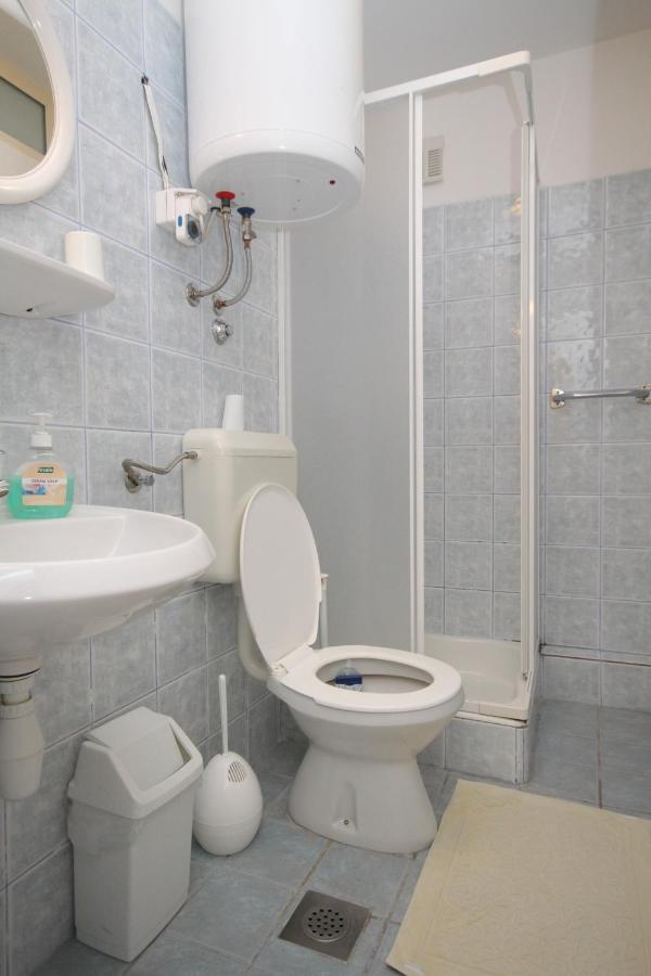 Double Room Mali Losinj 7953B מראה חיצוני תמונה